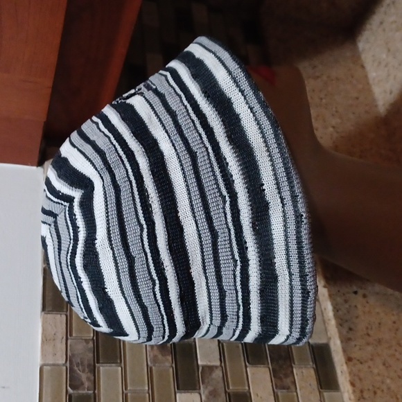 KANGOL Optical Stripe Bell Bucket Hat Sz REG - Picture 2 of 5